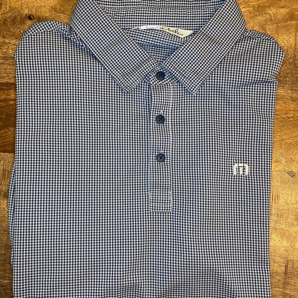 Travis Mathew golf polo L